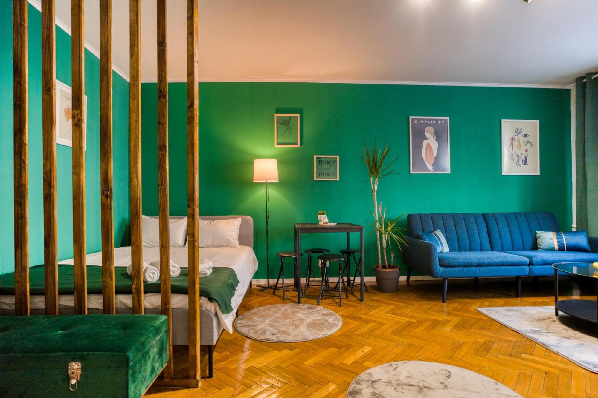 Hacienda Royal Palace - Central Designer Apartment 布加勒斯特 外观 照片