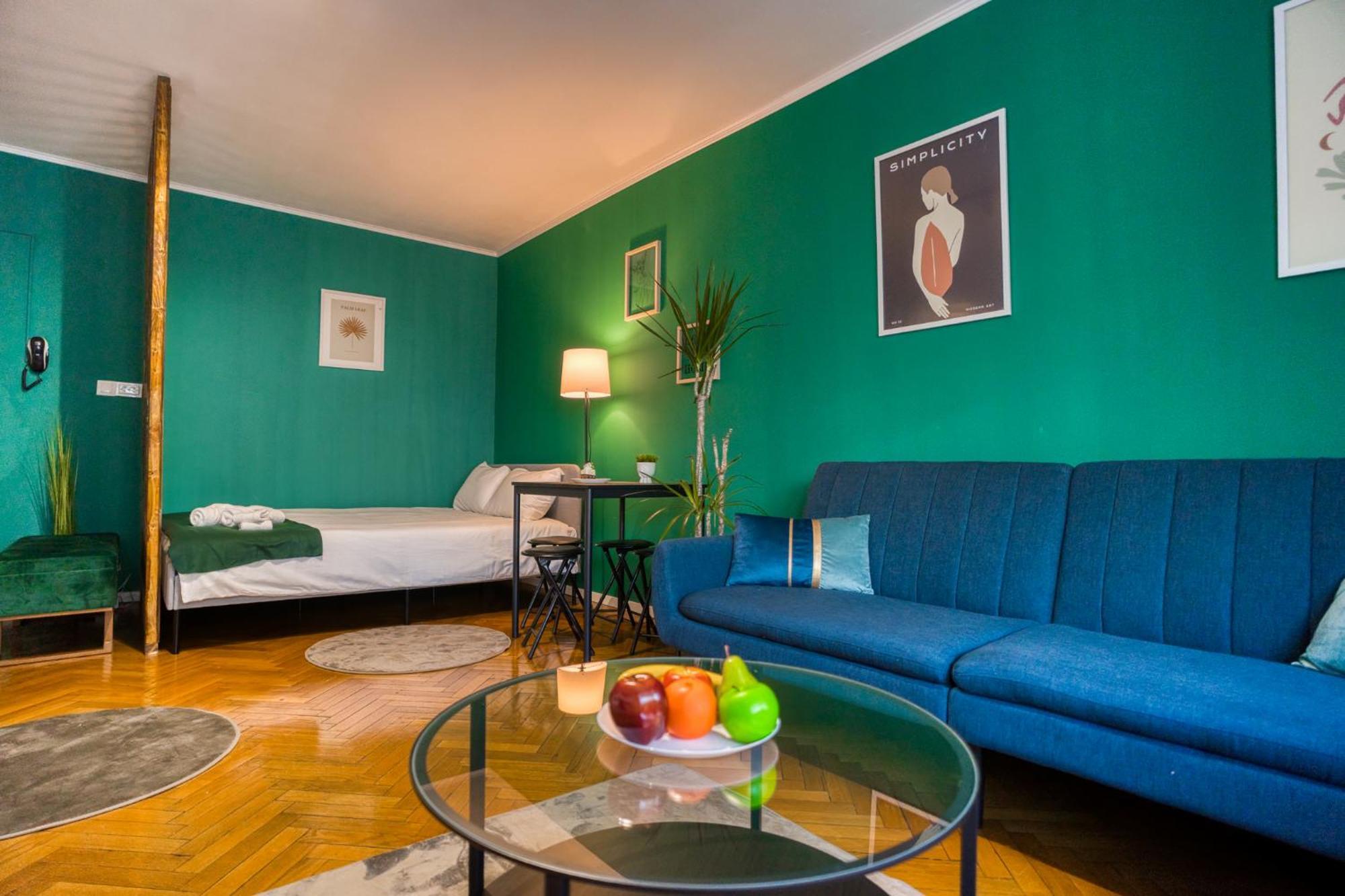 Hacienda Royal Palace - Central Designer Apartment 布加勒斯特 外观 照片